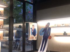 -瑞幸咖啡(巴黎春天陕西路店)