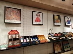 -光海书局(南京东路第一百货店)