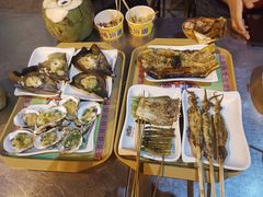 -海口骑楼小吃街