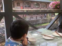-北京水岸山吧度假村(雁栖镇店)