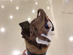 双拼软冰淇淋-GODIVA(王府井apm店)