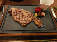 -恰餐厅及酒吧 CHAR Bar & Grill (北京丽都皇冠假日店)