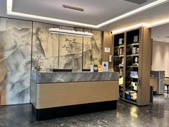 -雲宜贵宾舍酒店(深圳龙东地铁站店)