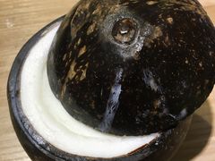 -志龙皇冠吃货椰子铺