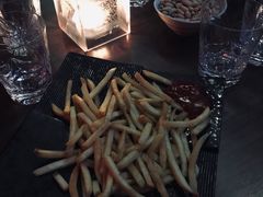 -TZ House音乐现场(来福士中心店)