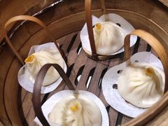 手拆蟹黄小笼包-龍堂蟹黄小笼包(德思勤四季汇店)