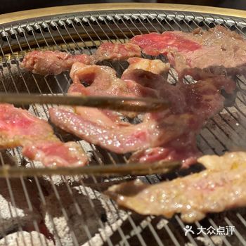 西塔老太太泥炉烤肉(步行街首店)环境设施