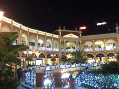 -佛罗伦萨小镇广佛名品奥特莱斯(疏港路店)