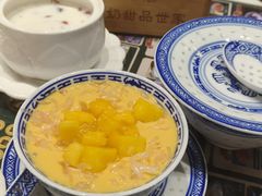 -广信牛奶甜品世家(台东店)