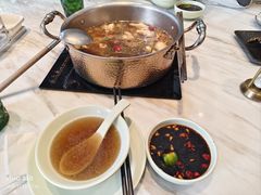 -椰子不语 椰子鸡火锅(淮海店)