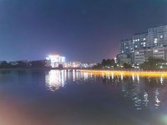 -暹罗酒肆泰餐厅酒吧