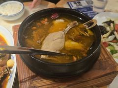 -吕记老鸭汤·徽菜馆(东营路店)