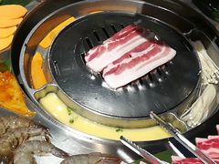 -哈哈碳都·牛肋条无限自助烤肉(台江万达店)