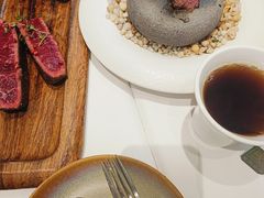 -Erman岩烧牛排(虹桥南丰城店)