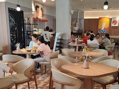 -必胜客(阿罗海店)