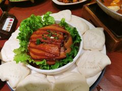 -老滇山寨•云南特色菜•地方菜•民族风情歌舞表演(金碧店)