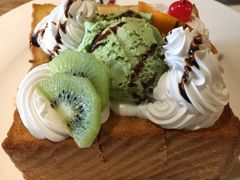 水果冰淇淋吐司-魔方城市书房(中街益田店)