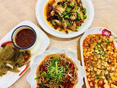 -洪霞餐馆