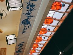 -先启半步颠小酒馆(虹桥龙湖天街店)