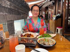 -隔壁老王·家常云南菜(花巷店)