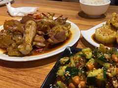 -嗨辣小聚·盘锦河蟹·海鲜烧烤龙虾(盘锦十年好店)