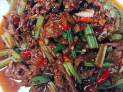 -老湘亲·品鉴湘菜(蔡塘爱琴海店)