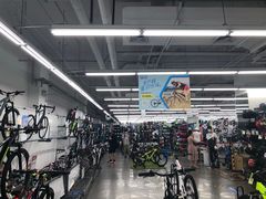 -迪卡侬(西三旗店)