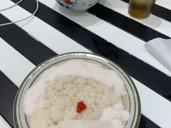 焦糖乌龙奶茶冰-堂屋糖水店(愚园店)