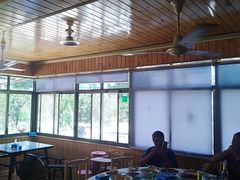 大堂-小六农家乐(崇明西沙湿地店)