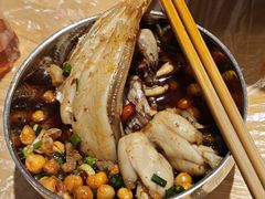-鸿顺老铁锅美蛙鱼府(解放碑店)