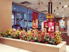 -麦当劳(轻轨曹杨路店)
