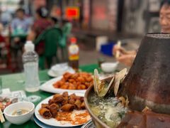 -一口猪海鲜浑锅·东北家常菜