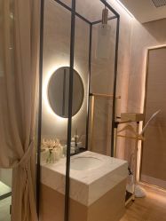 -苑苑vbeauty科技美容SPA
