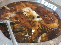 -鑫巴蜀小镇 · 水煮鱼专研店(玉桥店)