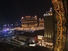 -影汇之星8字形摩天轮