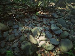 有浅水区可以停留休息-大围山峡谷漂流