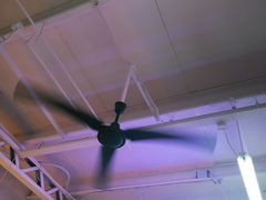 -两个庆火锅公司(昌平府学路店)