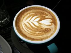 -UNI UNI(环亚凯瑟琳店)