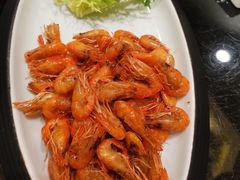 特色油爆虾-新南华大酒店(长寿店)