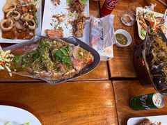 -两兄弟Song Pee Nong(2号店)