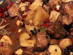 -胖哥俩肉蟹煲(长沙高铁吾悦广场店)