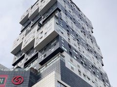 -资和信百货商场