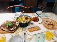 -梁家大院•农家菜(昆山会展中心店)