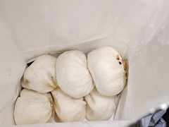 -李与白包子铺(桐梓林店)