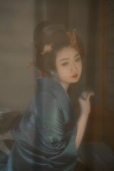 点击看大图 -持熹光年写真体验馆