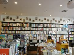 -晓风书屋(浙大紫金港店)