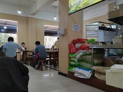 -王菊美食街·王菊面馆(总店)