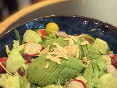 牛油果素食沙拉-JamaicaBlue(新城国际店)