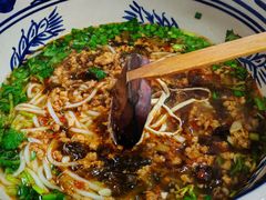 -蜗牛小馆醉乡民谣云南菜(惠新西里店)