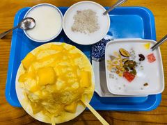 芒果绵绵冰-冰神糖水铺(国贸中心店)